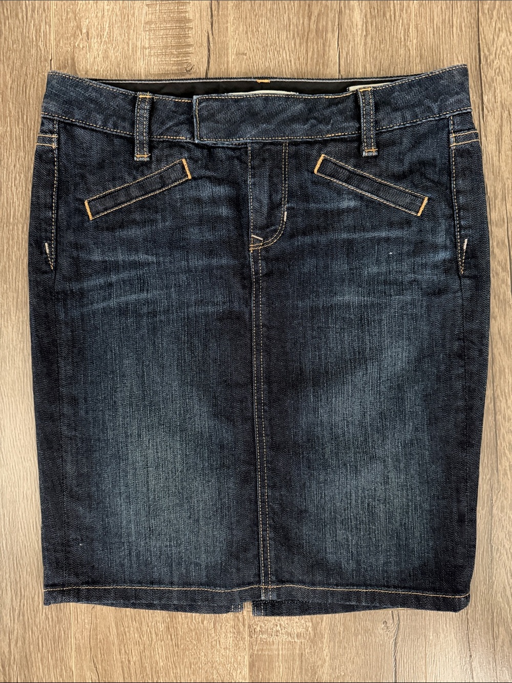 Limited Edition Gap denim pencil skirt